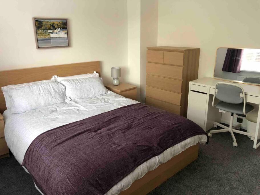 Revamped Holywood Town Centre House Διαμέρισμα Εξωτερικό φωτογραφία