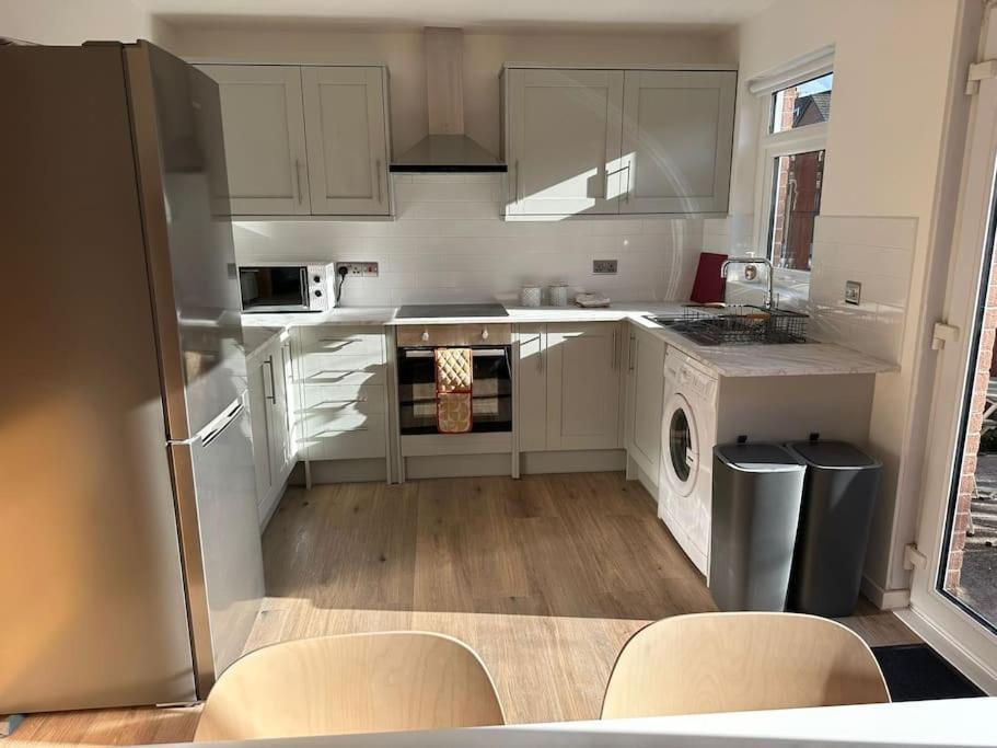 Revamped Holywood Town Centre House Διαμέρισμα Εξωτερικό φωτογραφία