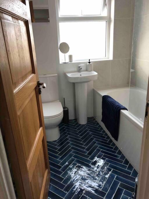 Revamped Holywood Town Centre House Διαμέρισμα Εξωτερικό φωτογραφία